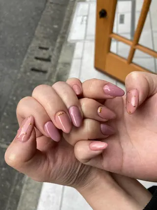 ネイル Nest 平出のネイルデザイン