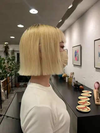 ショート カラー ベージュ/グレージュ 恵比寿/丸山陽平のヘアスタイル