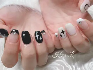 ネイル 芦辺 香奈のネイルデザイン