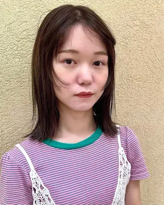 ミディアム カラー 塩谷 雪花のヘアスタイル