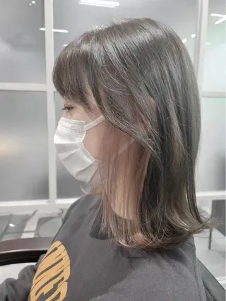 ミディアム カラー newi ナカノのヘアスタイル