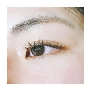 マツエク・マツパ にっくに ちひろの眉毛・アイブロウイメージ