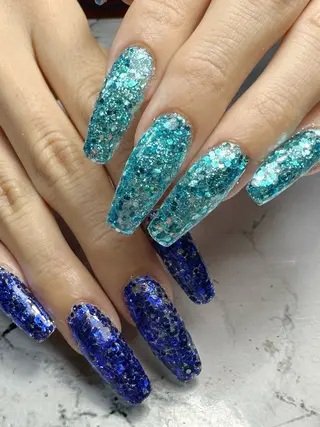 ネイル 新山 聖のネイルデザイン