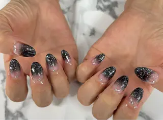 ネイル celica所属・松田 由真のネイルデザイン