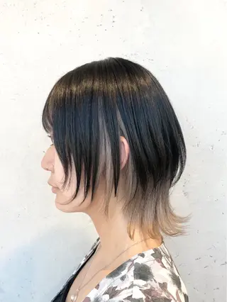 ショート カラー ヘアアレンジ ｲﾝﾅｰｶﾗｰ屋さん 🫧伊藤拓実のヘアスタイル