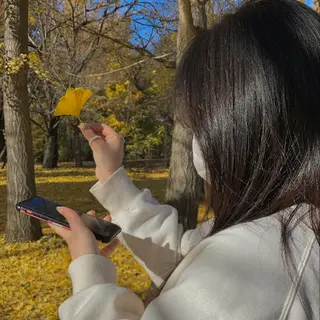 セミロング カラー 幡野 朋美のヘアスタイル