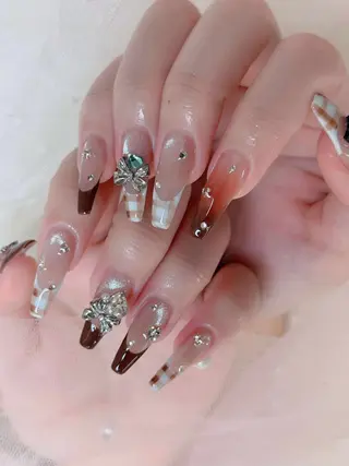 ネイル Lumi Nail 新大久保3‘のネイルデザイン