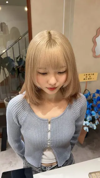 セミロング SIGMA LATTE所属・光岡 光のヘアスタイル