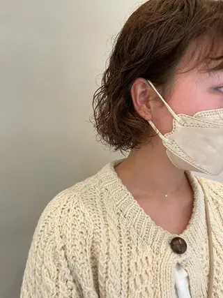 ミディアム パーマ tuna   トゥナ所属・藤川 暖士のヘアスタイル