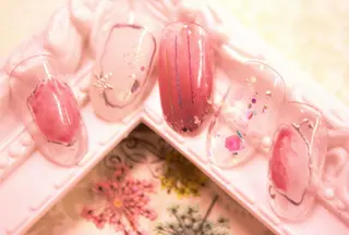 ネイル リラネイル Aikenのネイルデザイン