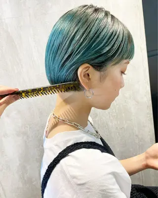 ショート カラー ラベンダーカラー＆ ミルクティー太田のヘアスタイル