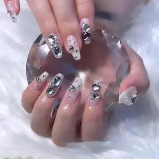 ネイル Kobayashi Komugiのネイルデザイン