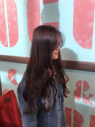 ロング カラー muku所属・レディースカット モデル/ayunaのヘアスタイル