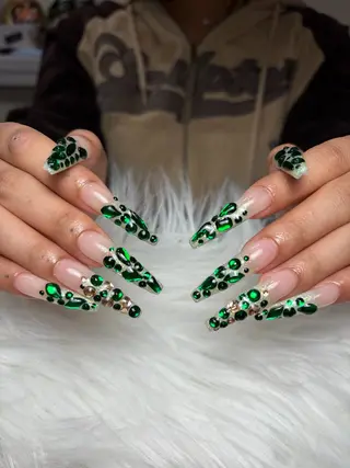 ネイル Cloudy Chan Nailのネイルデザイン