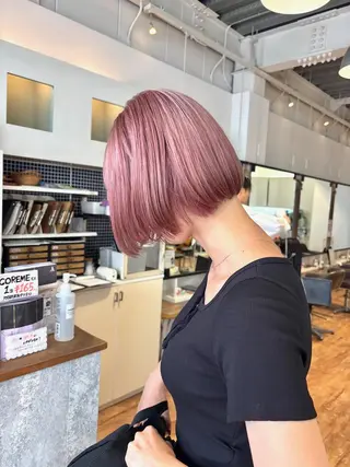 ショート 大下 悠花のヘアスタイル