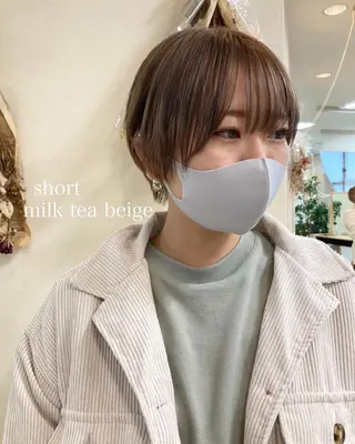ショート カラー 初めてのショート お任せください✂️のヘアスタイル