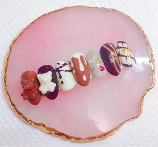 ネイル CROWN プライベートサロンのネイルデザイン