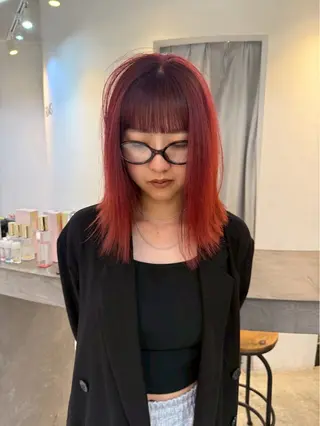 セミロング カラー morita yunaのヘアスタイル