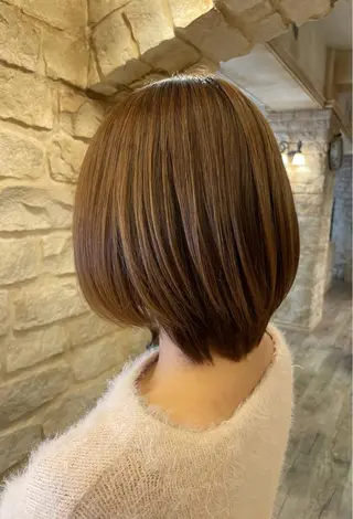 ショート カラー 星野 茉由のヘアスタイル