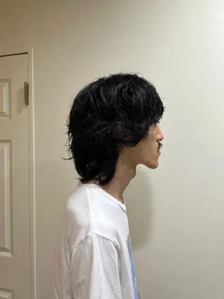 パーマ メンズ ナチュラル大人っぽい スタイル　MAORIのヘアスタイル