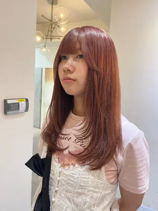 ロング カラー レイヤーカット 新宿🤍Maiのヘアスタイル