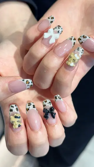 ネイル 🎀韓国レイヤー特化 🎀ベージュ/ミクのヘアスタイル