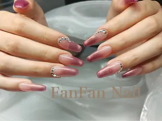 ネイル FanFan 長さ出し専門のネイルデザイン