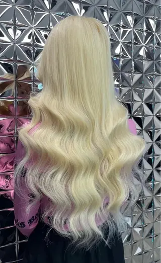 ロング カラー Lovestasy 京都河原町店のヘアスタイル