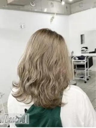 ロング ヘアアレンジ カラー エクステ LuciA\5900のヘアスタイル