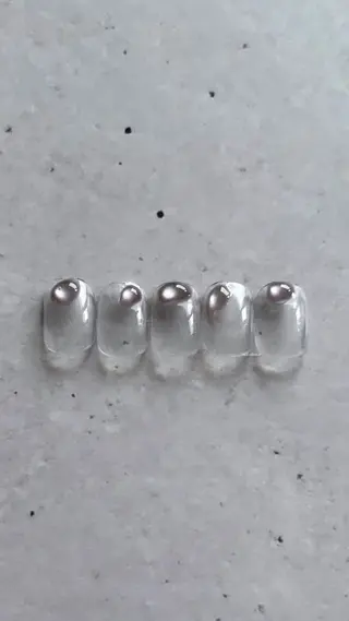 ネイル 関山 志乃のネイルデザイン