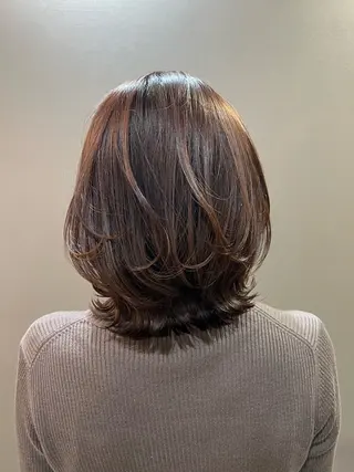 ミディアム カラー 中村 ひなたのヘアスタイル