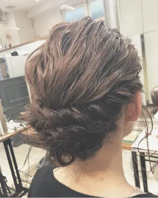 ミディアム GO TODAY SHAiRE SALON　下北沢店所属・冨永 志穂の眉毛・アイブロウイメージ