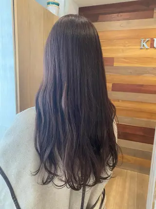 ロング カラー 伊藤 かなのヘアスタイル