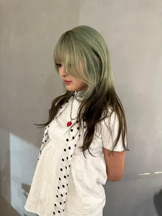 ロング カラー 美髪・シールエクステ ホソタニリョウコのヘアスタイル