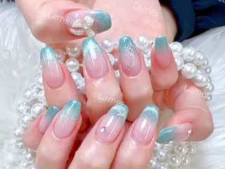 ネイル 🌻 Momoko_のネイルデザイン