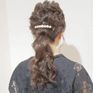 ヘアアレンジ 🇰🇷透明感×ハイ トーン🌟tomoのヘアスタイル