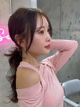 セミロング 新宿/韓国レイヤー/ 顔周りカット松本美晴のヘアスタイル