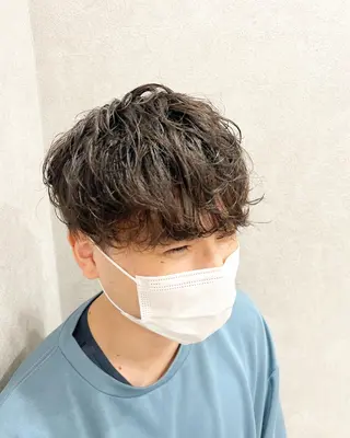 ミディアム パーマ メンズ 野口 竜矢のヘアスタイル