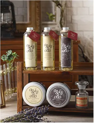 インナー×縮毛矯正 ピンクカラー澤井里菜のヘアスタイル