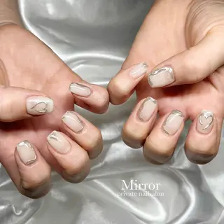 ネイル nailsalon Mirrorのネイルデザイン