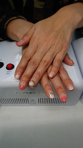ネイル 愛ネイルサロン所属・愛 ネイルサロンのネイルデザイン