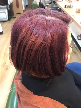 カラー Clochette所属・江原 通仁のヘアスタイル