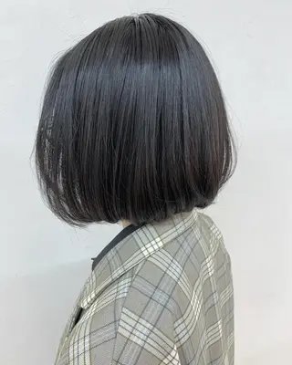 ショート 透明感ハイライト◎ 伊藤夏海のヘアスタイル