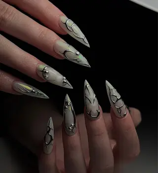 ネイル Ryu Nail Studio所属・Ryu Nail 新大久保のネイルデザイン