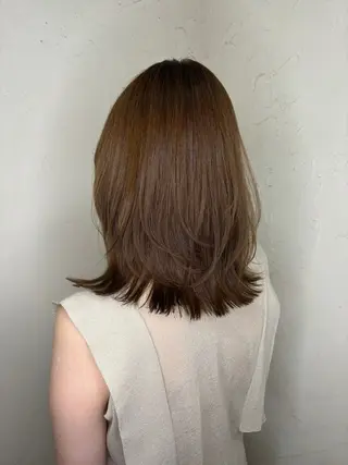 ミディアム カラー 顔周り/暗髪カラー /アベ マホのヘアスタイル