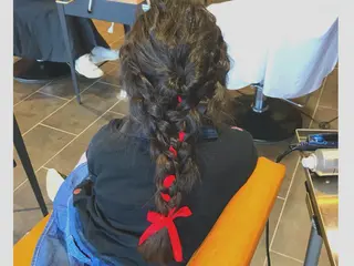 ロング ヘアアレンジ 【髪質改善】 夏目結以のヘアスタイル