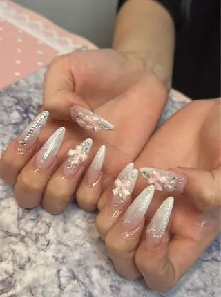 ネイル Pretzels🥨 【プレッツェル】ミウのネイルデザイン