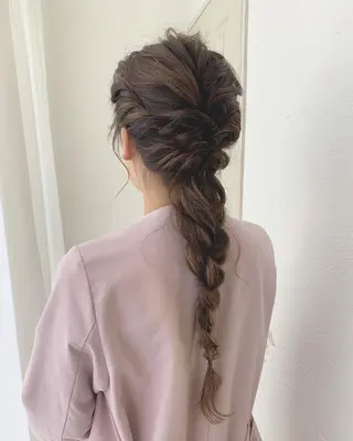 ロング ヘアアレンジ fio マナミのヘアスタイル