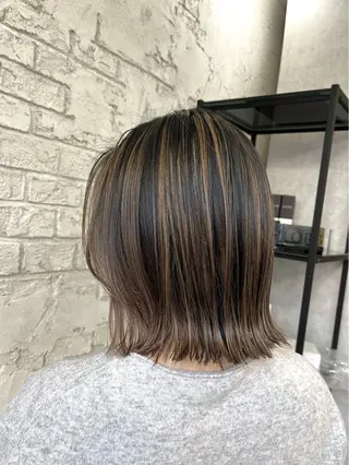 ミディアム 艶髪ブリーチカラー 💗manaka💗のヘアスタイル