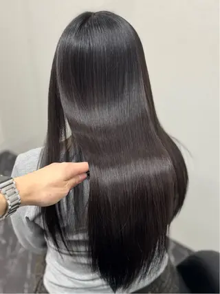 ロング パーマ ブリーチなしカラー I 髪質改善Ⅰたつやのヘアスタイル